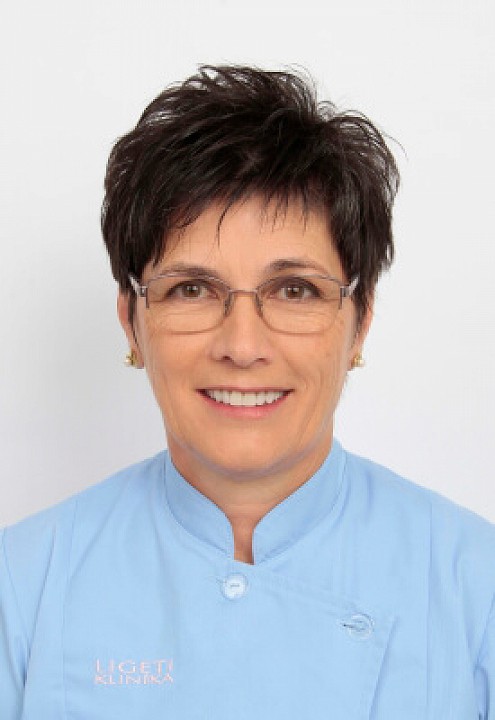 Dr. Tóth Szilvia