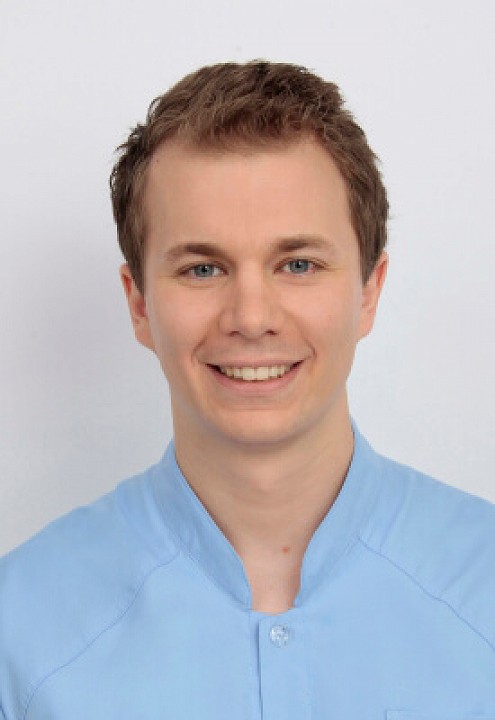 Dr. Prischetztky Tamás