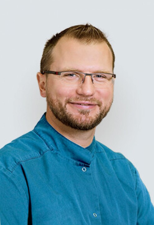 Dr. Magyar Zoltán