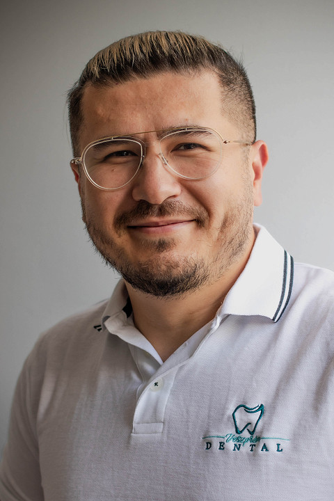 Dr. Várhegyi Viktor