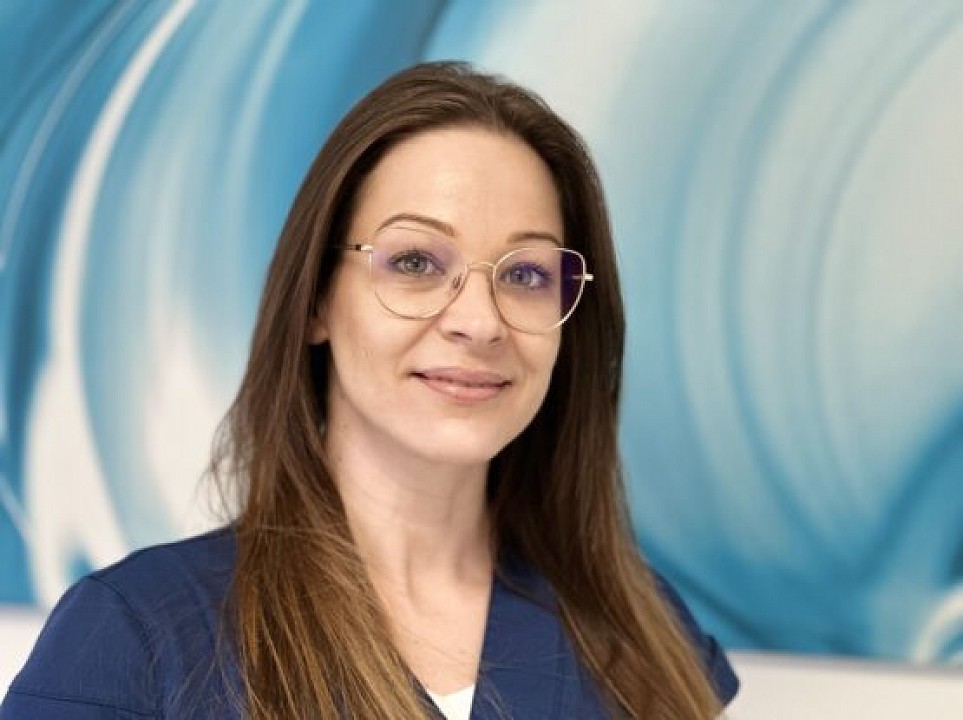 NAGY VERONIKA