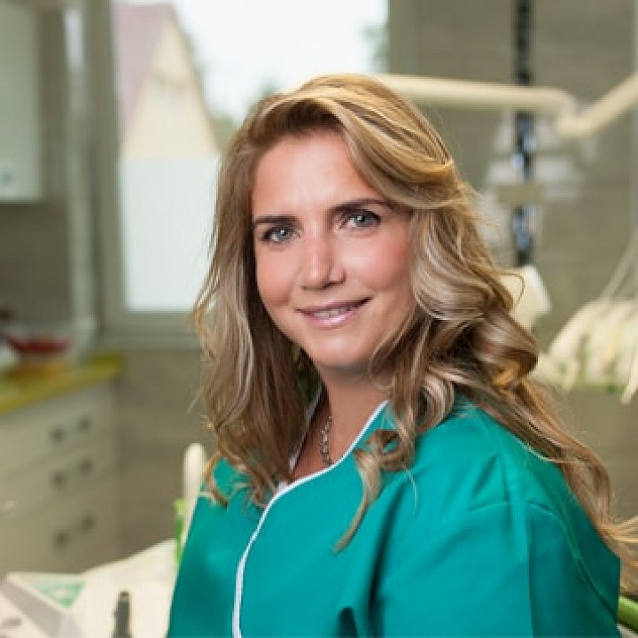 Dr. Pataki Ildikó