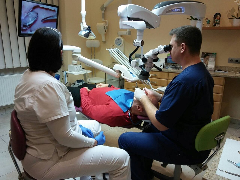 FogorvosKereső - Hargitai Dental Studio Budapest, Dr. Hargitai Máté